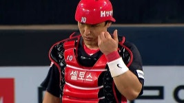 포일로 한 점 내주는 KIA / 8회말 - kakaoTV 포일로 한 점 내주는 KIA / 8회말