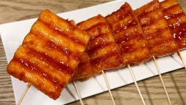 진짜 맛있는 떡꼬치 만드는 법ㅣ추억의 떡꼬치 만들기ㅣ매콤 달콤한... 떡꼬치 만드는 법ㅣ추억의 떡꼬치 만들기ㅣ매콤 달콤한 소스... 