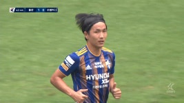 막혀버린 아마노 슈팅 / 전반 42분 - kakaoTV 높은 수비벽 강력한 프리킥을 시도해 봤지만 수비에 막혀버린 아마노 슈팅 / 전반 42분