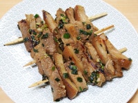 돼지고기산적 / 삶은 돼지고기로 만든 돼지고기 산적 / Skewered roasted pork / 제주음식 - kakaoTV 돼지고기산적 / 삶은 돼지고기로... 