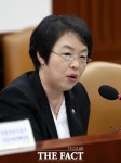 초속 40m 견딘다더니…32m 바람에 뜯겨나간 태양광 패널