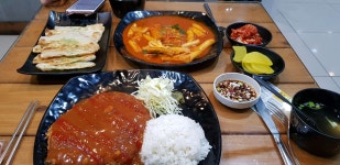 야심한 새벽 김밥헤븐 - 자유게시판 : plaync 블레이드 & 소울