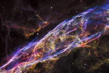 HubbleSite - NewsCenter - Hubble Zooms in on Shrapnel from an Exploded Star (09/24/2015) - Release Images