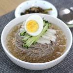 [우리밀식품] 우리쌀로 만든 물냉면 2인분 - 이마트몰, 당신과 가장 가까운 이마트 [우리밀식품] 우리쌀로 만든 물냉면 2인분