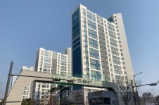 일로읍 | 호반써밋남악오룡3차 110㎡ 보증금 / 월세 2,000만원 | 모아엘가공인중개사사무소 