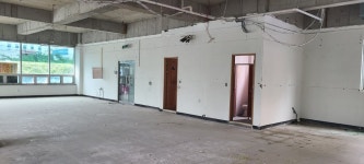 상동 | 상가점포 298㎡ 보증금 / 월세 3,000만원 | 원탑공인중개사사무소 