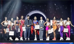 블라인드 | 브랜드엑스피트니스 기업정보