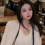 엠 버의 프로필 | 스푼 Spoon