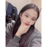 *ᯤ_     율 ⁵ᴳ🐬 - Spoon 스푼 | 오디오 라이브 방송, 진짜 나의 모습으로 방송하는 플랫폼