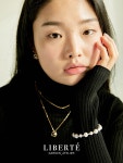 [libertegarden리베르떼가든](silver925)wave pearl Earrings [W CONCEPT]