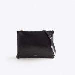 런던놀이 ♬ 런던에서 쇼핑하고 놀자  [UQ191218-H-26]Uterque Crossbody bag*크로스바디 백*(블랙)