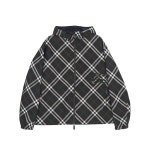 [버버리]BURBERRY 버버리 체크 남성 후드 양면 바람막이 자켓 8105530 [W CONCEPT]