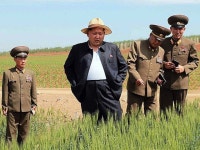 Health Fears as New Photos of Kim Jong Un Show Startling Weight Gain - Breitbart
