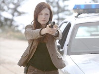 Does Julianne Moore Think Private Car Sales Need Federal Background Checks? - Breitbart