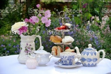 애프터눈 티 국가 가든 스톡 사진 480950666 | iStock Photograph of a table set for afternoon tea. The table is covered...