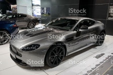 Aston Martin V12 Vantage S 스톡 사진 472122583 | iStock Gray Aston Martin Vantage S sports car on display at the 2014...