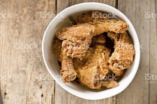 버킷 프라이드 치킨 스톡 사진 175397754 | iStock An overhead close up shot of a cardboard bucket full of golden brown...