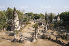 대불 공원 비엔티엔 니비스 스톡 사진 183820228 | iStock Buddha Park in Vientiane, Laos containing several images of Buddha