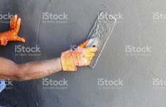 공사장 인부 By 월 하우스 스톡 사진 465124707 | iStock plasterer concrete worker at wall of house construction