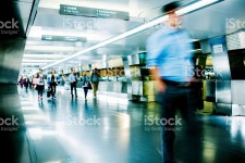 움직임 흐림 보행자 통로로 Hong Kong 스톡 사진 532607977 | iStock A pedestrian walkway, motion blurred, Hong Kong.
