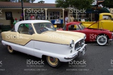 내시 매트로폴리탄 1961 시 Car Show 스톡 사진 482515112 | iStock Saratoga, California, United States - July 19, 2015: American...