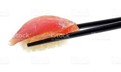 참치 고기잡이 스시 스톡 사진 492003224 | iStock Tuna fish sushi isolated on white background