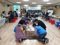 산곡4동.단오 맞이 음식 바자회 및 윷놀이 대회 행사:내외신문 ≪내외신문≫ 산곡4동.단오 맞이 음식 바자회 및 윷놀이 대회 행사