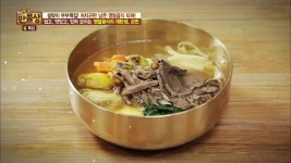 살림9단의 만물상 명장면 상세 살림9단의 만물상 126회 - 닭볶음탕을 명품으로 인도해줄 ‘마법의 가루’ 등장?!