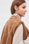 	Camel blend dumble vest | Cardigan/Vest | OUTER | WOMEN | HANDSOME | Thehandsome.com [MINE] Camel blend dumble vest