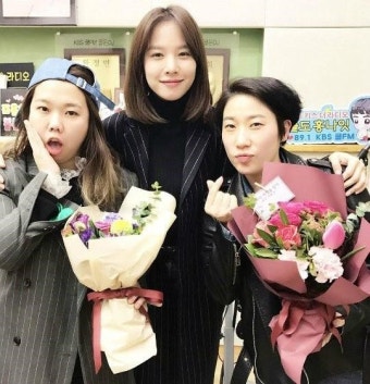 이동건조윤희 결혼, 공개연애 때부터 적극 외조…조윤희 주변人에 꽃 공세 - 부산일보 이동건조윤희 결혼, 공개연애 때부터 적극 외조...