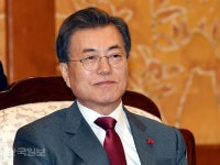김영철 돌아간 날 文대통령 연가… 외교안보 부처도 ‘로키 모드’ | 한국일보