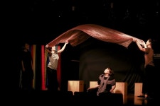 당신의 이야기가 무대에 오른다… 이것은 연극인가 치료인가 | 한국일보