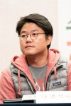 연예인보다 빛나는 PD… ‘연봉 40억’ 피디테이너 시대 | 한국일보 유재석보다 나영석에 관심… ‘연봉 40억’ 피디테이너 시대 | 한국일보