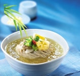 [리빙 앤 조이] 여름味覺 냉면 | 서울경제 [리빙 앤 조이] 여름味覺 냉면
