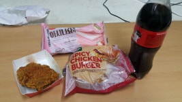 피파 온라인4 인벤 : 7천원짜리 뼈다귀해장국 vs 7500원(사진) - 피파 온라인4 인벤 자유게시판