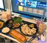 요즘 PC방은 식당에 컴퓨터가 있나 | 메이플 인벤