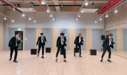플리토에서 틴탑(TEEN TOP) (@TEEN_TOP)의 SNS를 한국어로 읽어보세요.