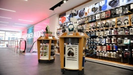 #ai technology unites the customer journey at uk retailer dixons carphone:  - scoopnest.com
