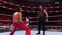 It all comes down to this: @shinsuken or @wweromanreigns?!#royalrumble - scoopnest.com