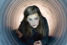 [매거진M] ´이웃집에 신이 산다´ 자코 반 도마엘 감독, 아이들이 아름다운 건 세상에 반항하기 때문이다 -...