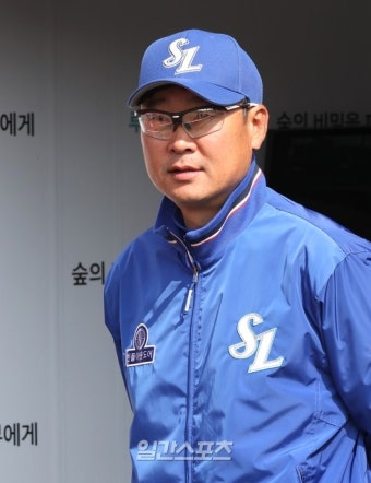 프로야구 감독, 10인 10색 전쟁도 ´개봉박두´ - 일간스포츠 프로야구 감독, 10인 10색 전쟁도 ´개봉박두´