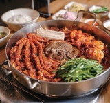 [대구경북 창업박람회] 철판떼기, 낙지 요리의 새로운 패러다임 선보여 - 일간스포츠 [대구경북 창업박람회] 철판떼기, 낙지 요리의 새로운... 