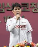[포토]장정석감독,선수가 감독이다 - 일간스포츠 [포토]장정석감독,선수가 감독이다