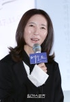 [포토]방은진 감독, 부국제때보다 떨려요 - 일간스포츠 [포토]방은진 감독, 부국제때보다 떨려요