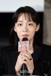 [포토]김민하, 시종일관 담담한 표정 - 일간스포츠 [포토]김민하, 시종일관 담담한 표정
