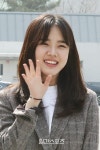 [포토]김향기,입학식 현장 상큼매력 발산중 - 일간스포츠 [포토]김향기,입학식 현장 상큼매력 발산중
