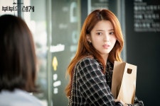 포토 갤러리 | 부부의 세계 | 프로그램 | JTBC [3회] 2년 동안 한결같은 사람 선우 속 뒤집어 놓는 다경