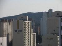 베란다에서 바라본 조망(산본주몽) | 부동산뱅크 커뮤니티
