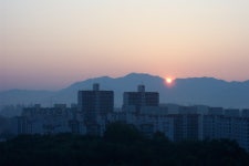 집에서 보는 일출 - 산본신도시 12단지 목련한양 | 부동산뱅크 커뮤니티