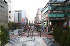 산본 중앙거리 정비공사도 마무리 단계에 접어들었군요. | 부동산뱅크 커뮤니티